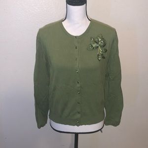Dressbarn green rayon nylon button down cardigan sweater with rose